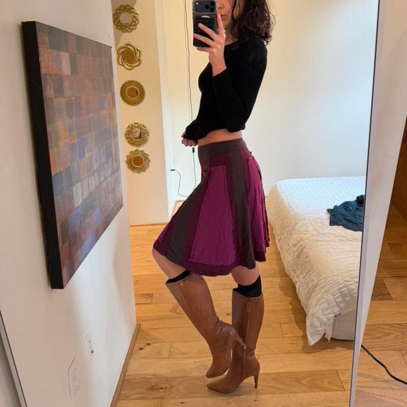 Prana Women's Skirt in Rich Purple and Brown - Picture 2 of 8